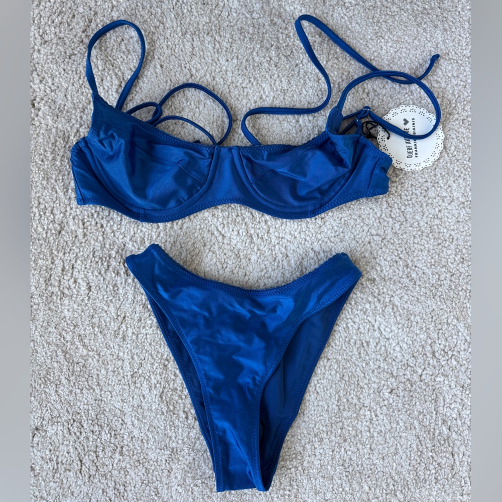 NWT Frankie’s Bikinis x Djerf Ave Deep Blue Bikini Set - Picture 2 of 4